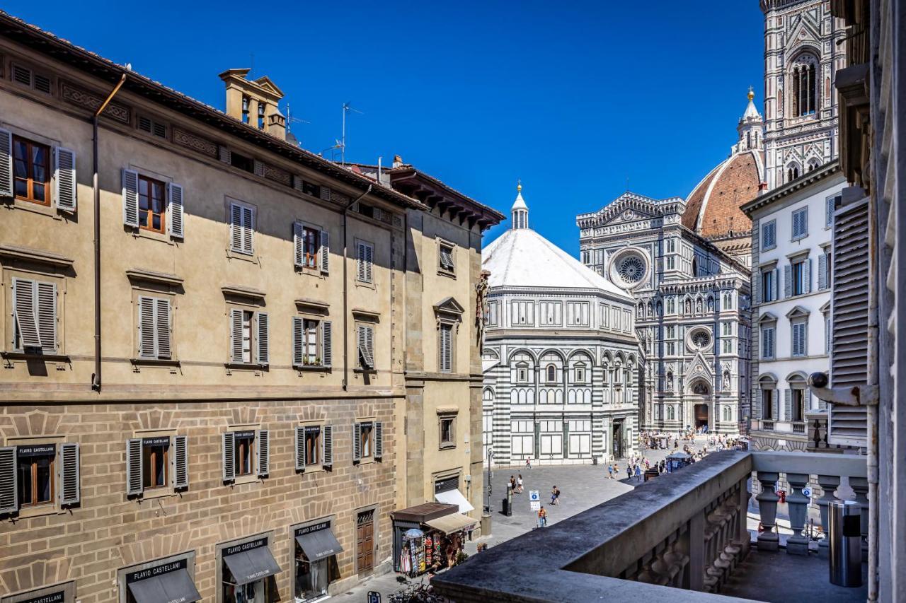 Duomo Palace Florence Exterior photo