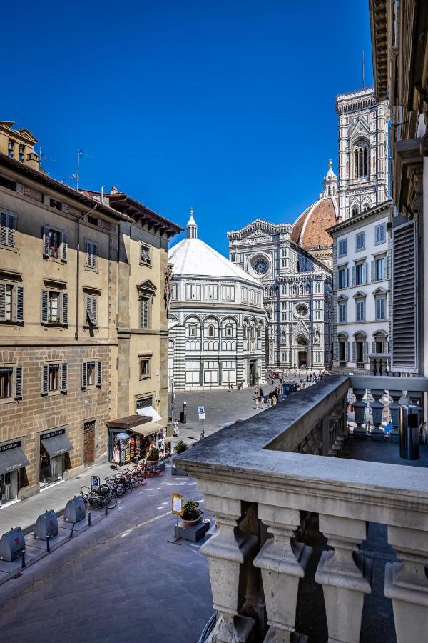 Duomo Palace Florence Exterior photo